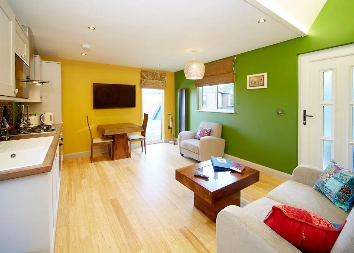 Vakantiepark North Star Sanctum Hotel Garton