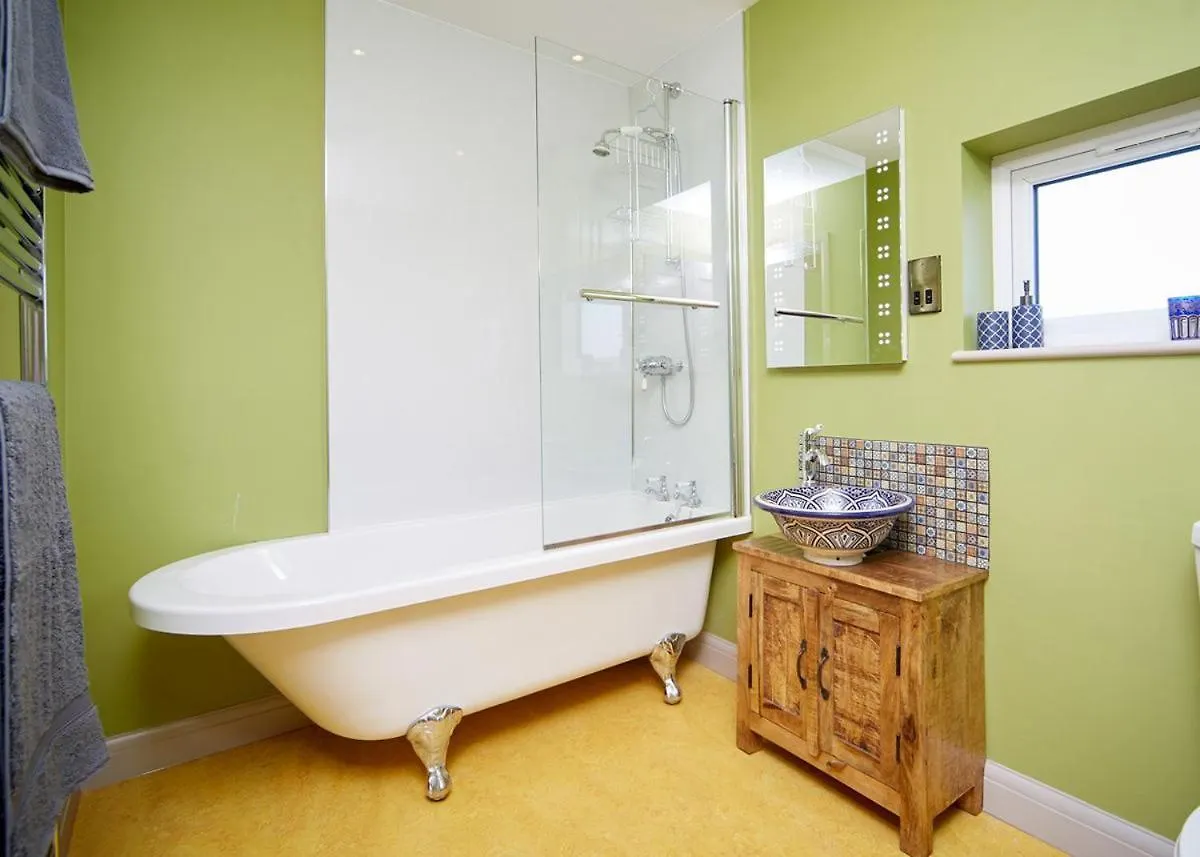 Vakantiepark North Star Sanctum Hotel Garton